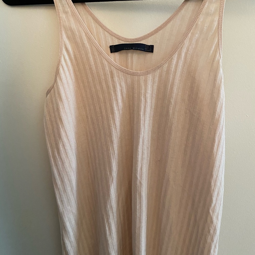 Two tanks (Zara and brandy Melville)